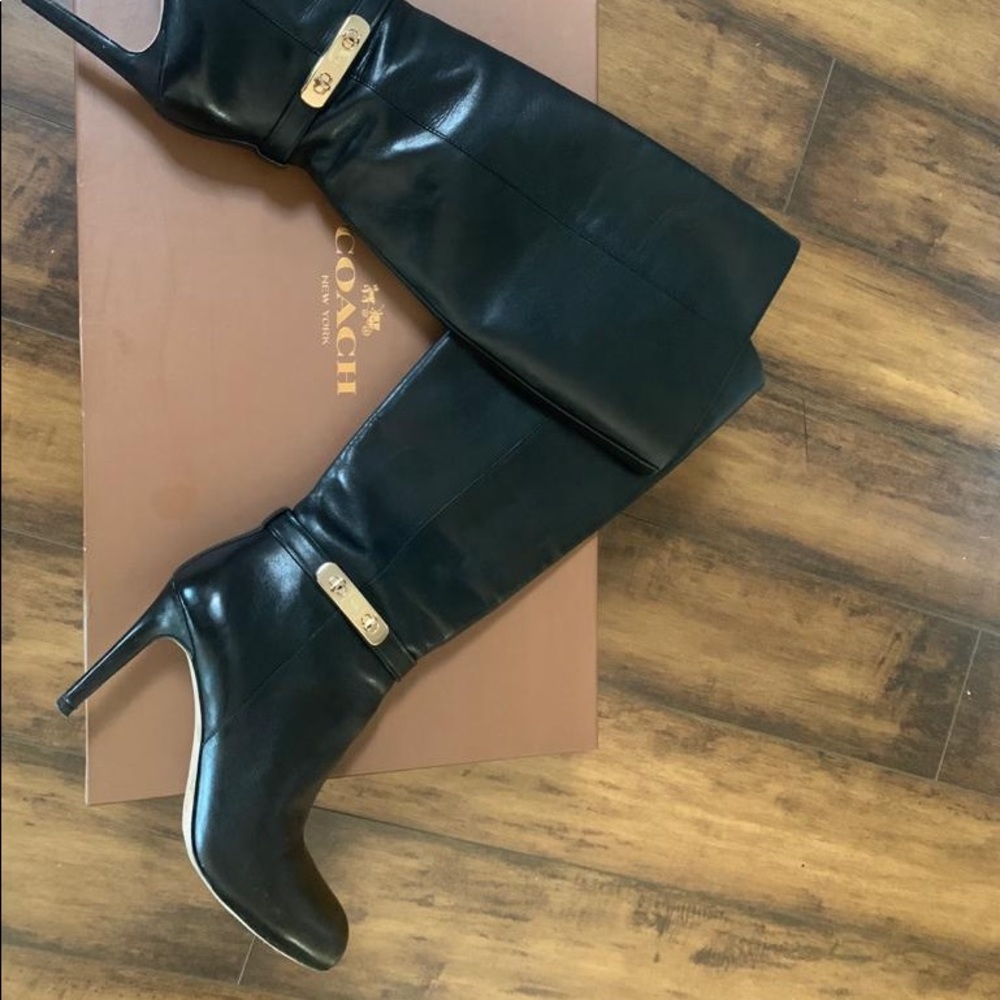 Ruth soft shine boots